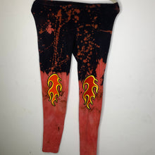 Load image into Gallery viewer, Fire leggings